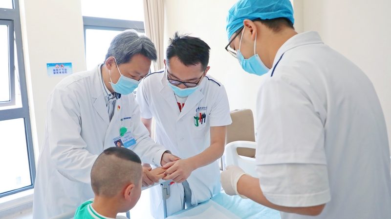 以下是一些广州地区颈椎调理机构的排名参考，供您参考：